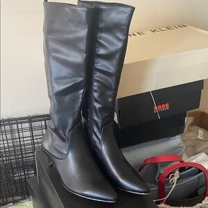 French collection Black Heeled Boots for Women